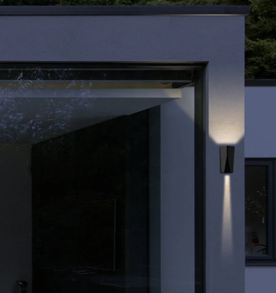 Wall light WIGTRI1 adjustable up-down LED 11W DG