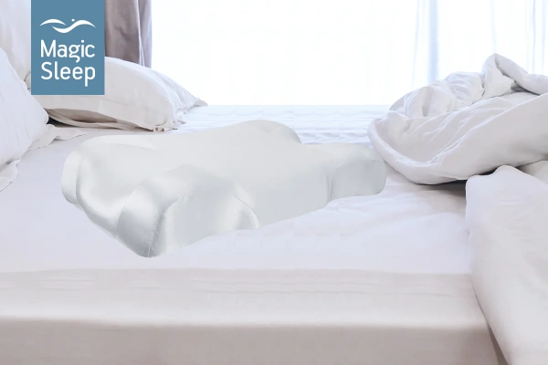 Beauty Pillowcase Magic sleep silk white