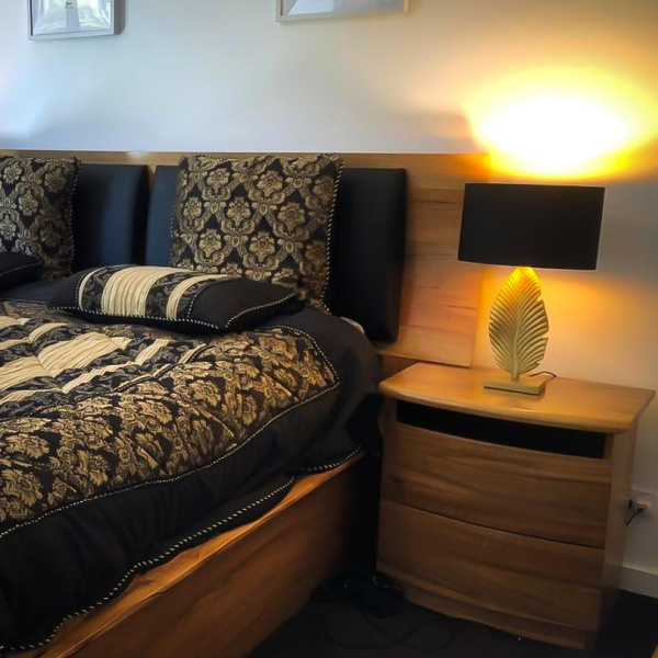 Desk lamp Liliana Gold Leaf E27 BLK