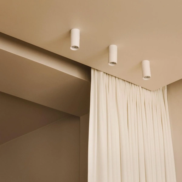 Surface downlight Eon Small GU10 White