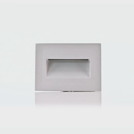 Step light Trin Rectangular 5W 3CCT LED WHT